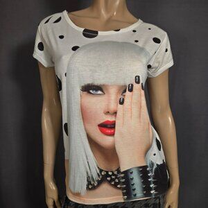 2000s Indie Sleaze Graphic Top Size M Woman Girl Face White Black Edgy Grunge